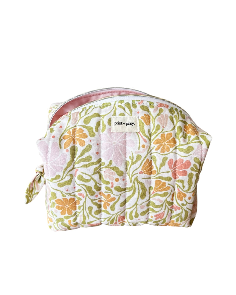 Spring Garden Quilted Carry-All