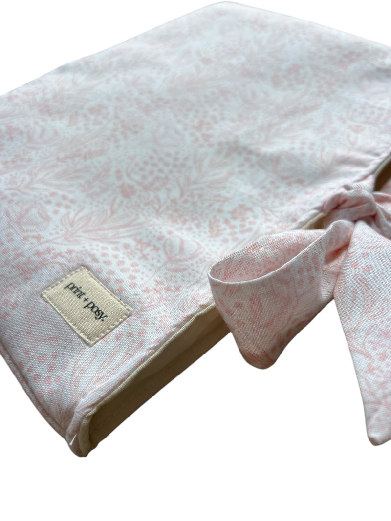 Magnolia Book Sleeve