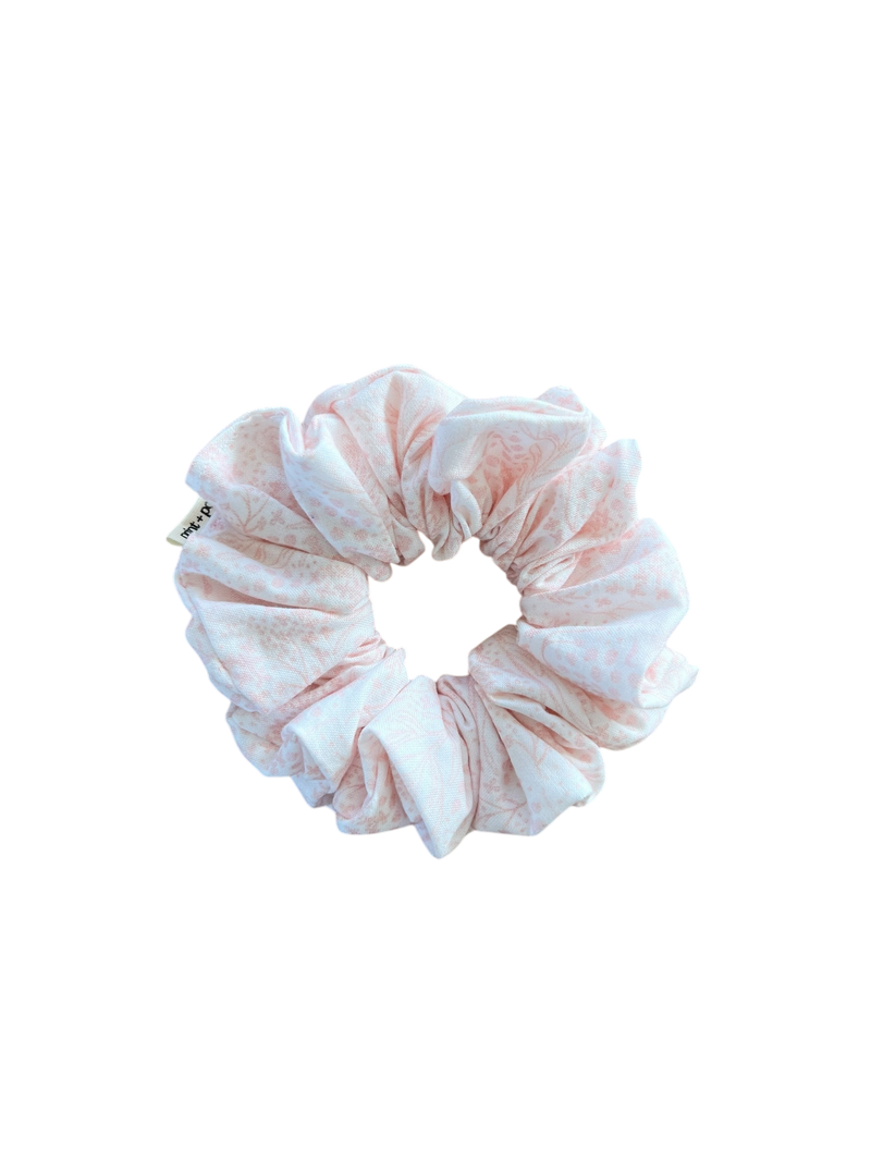 Magnolia Scrunchie