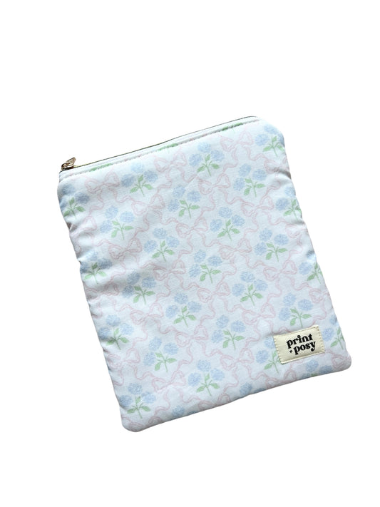 Hydrangea Kindle Sleeve