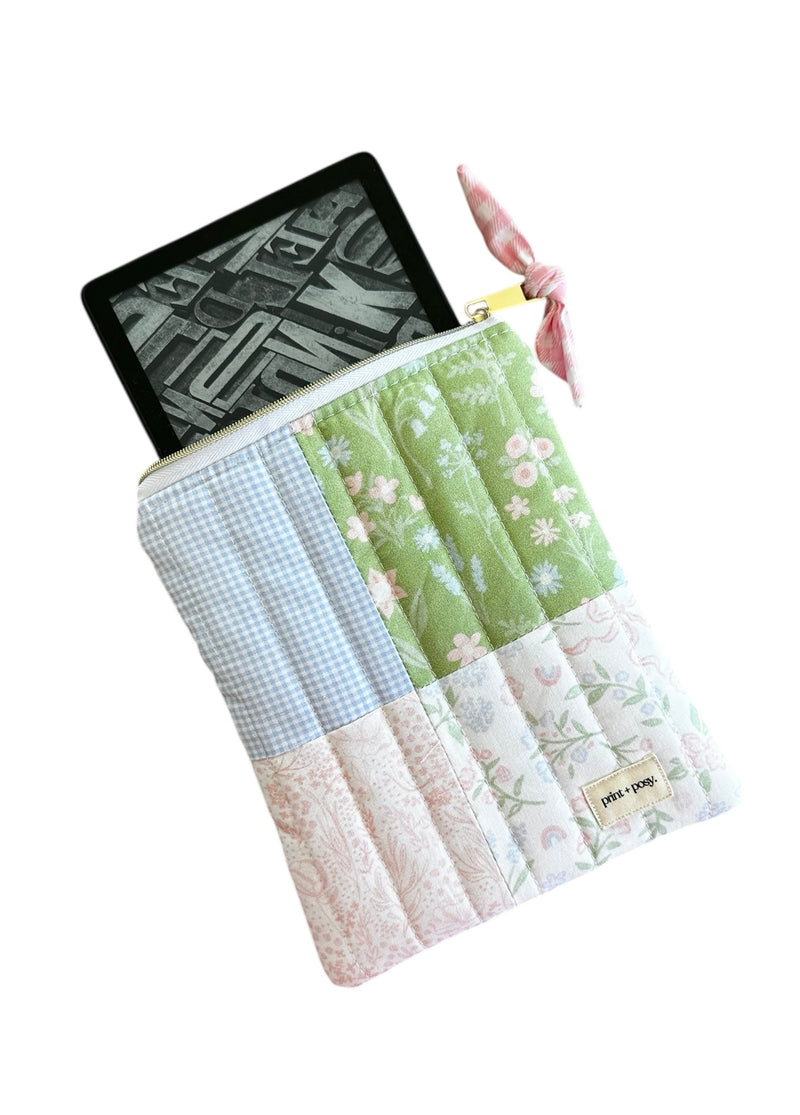 Posy Patchwork Kindle Sleeve