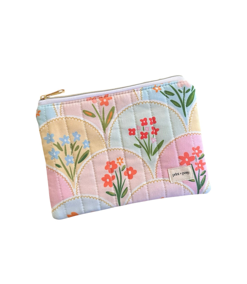Daisy Mosaic Quilted Zipper Pouch