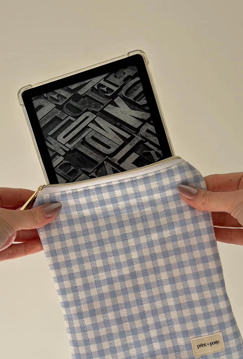 Quilted e-Reader Sleeve Sewing Pattern