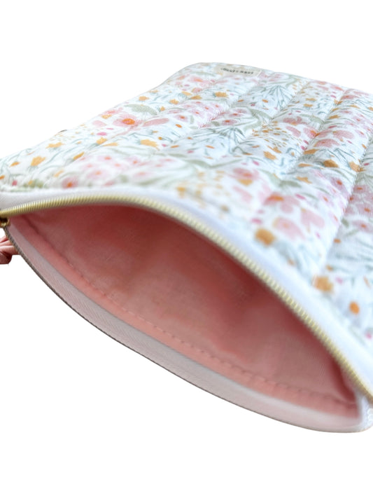 Bouquet Quilted Kindle Sleeve