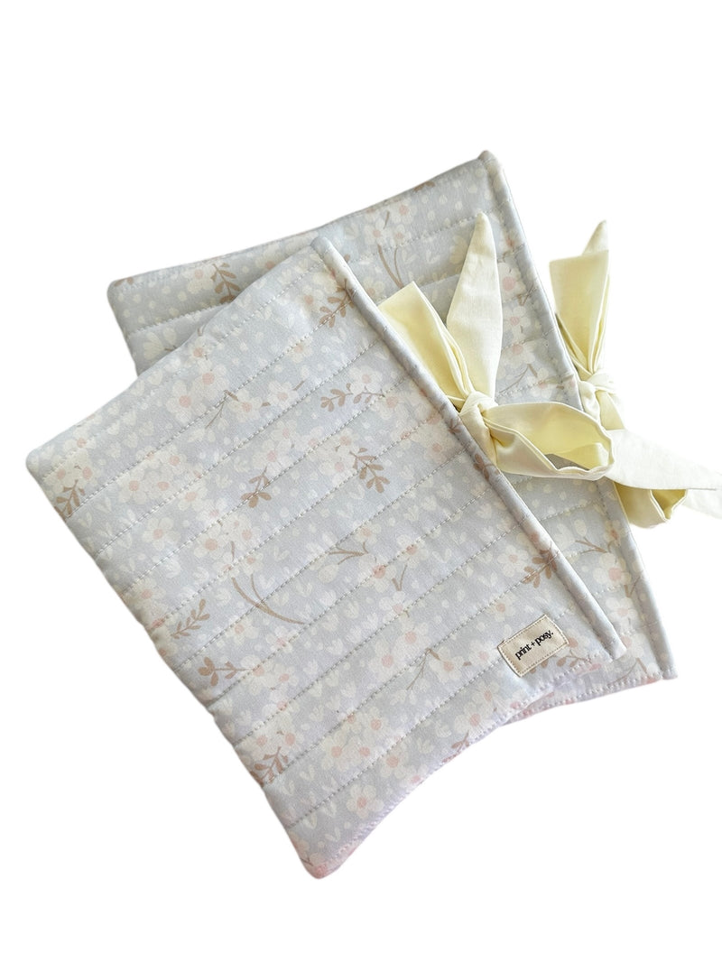 Snowdrop Quilted Book Sleeve