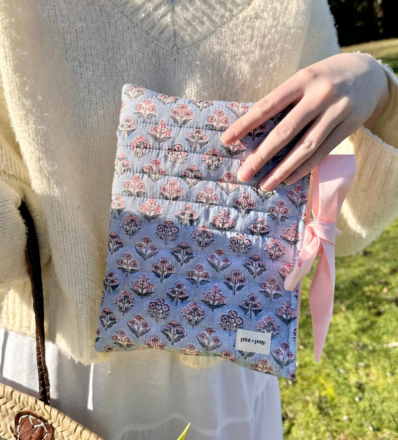 Dusky Quilted Book Sleeve