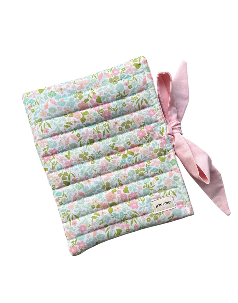 Greta Quilted Book Sleeve