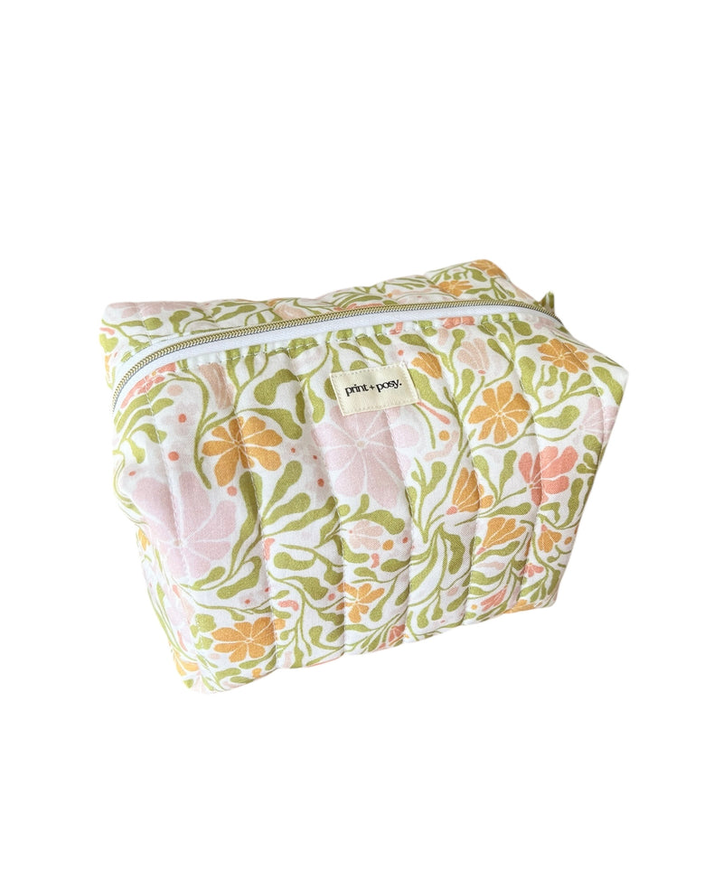 Spring Garden Quilted Carry-All