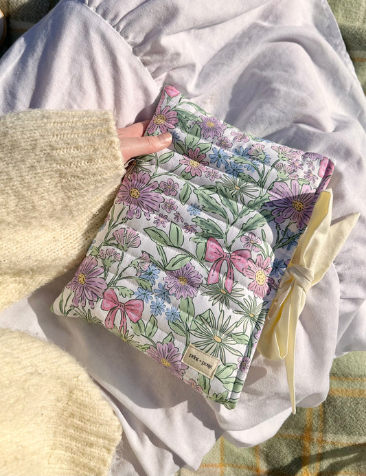 Meadow Quilted Book Sleeve