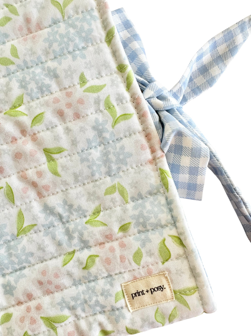 Hydrangea Quilted Book Sleeve