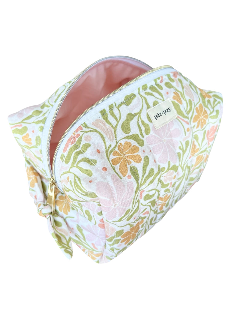 Spring Garden Quilted Carry-All