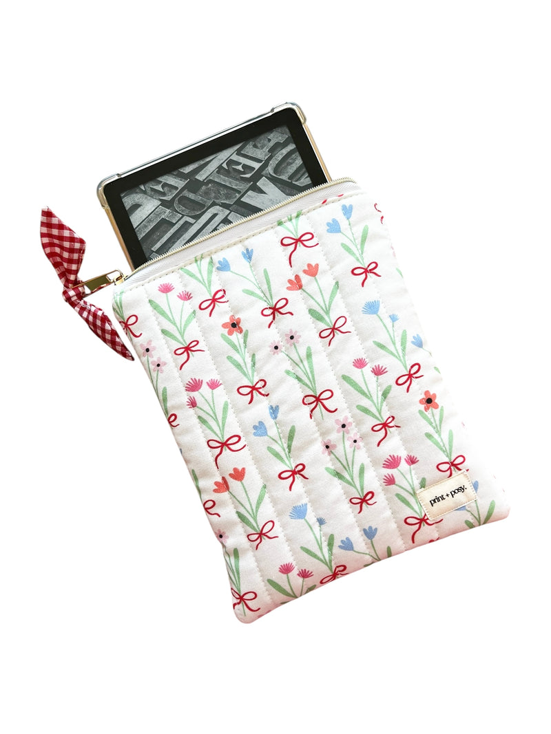 Rosie Bows Quilted Kindle Sleeve