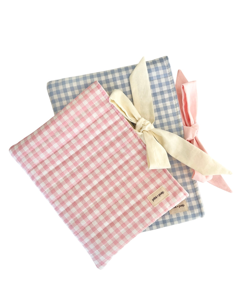 Wren Gingham Quilted Book Sleeve