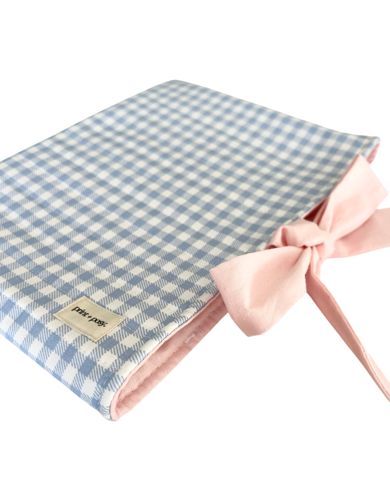 Wren Gingham Quilted Book Sleeve