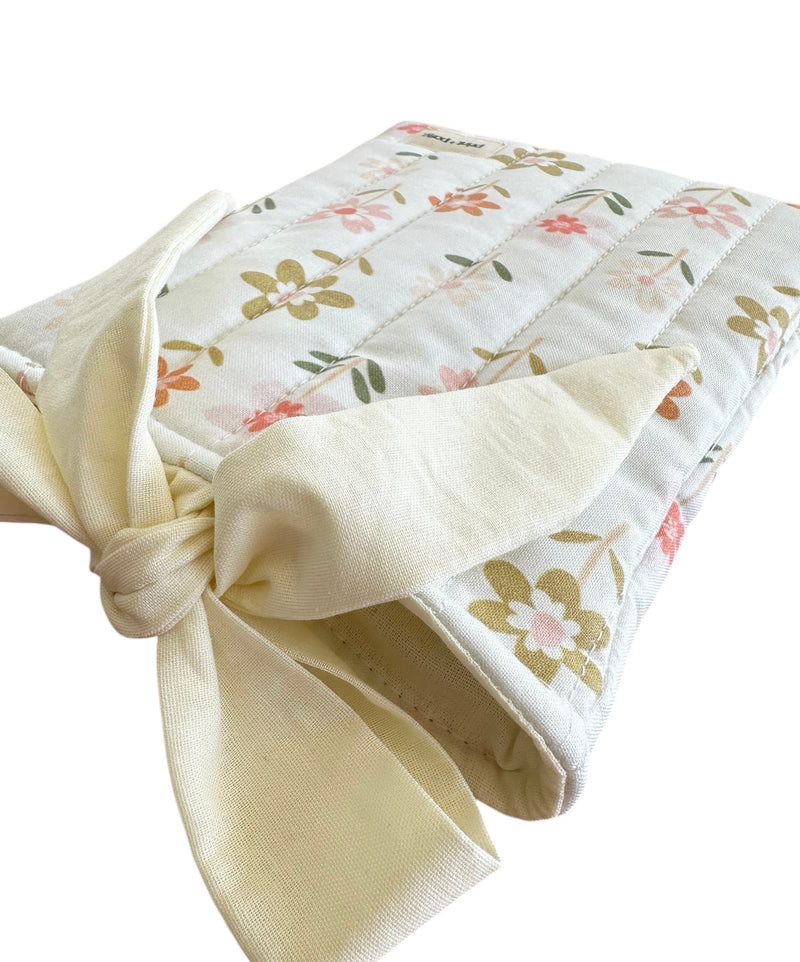 Wildflower Quilted Bow Tie Kindle Sleeve