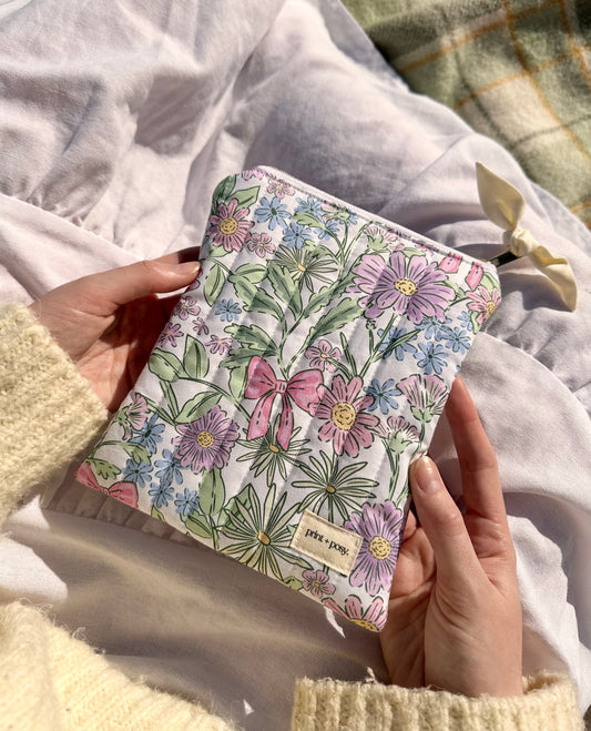 Meadow Print Kindle Sleeve