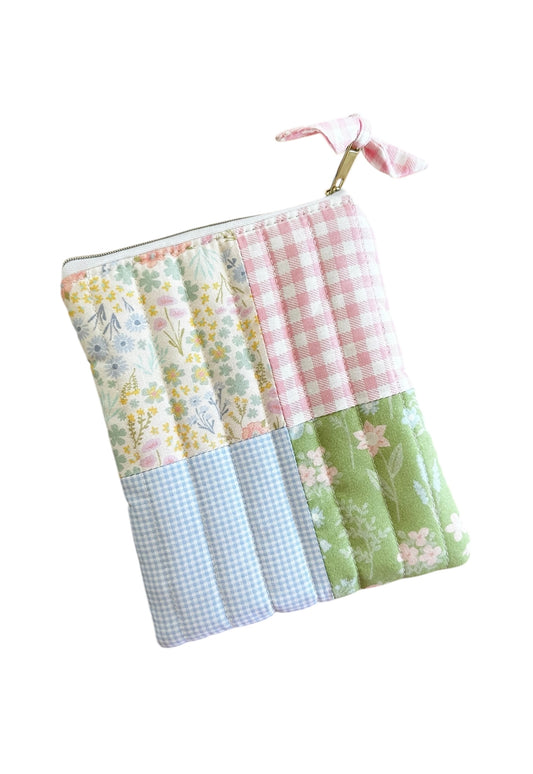 Posy Patchwork Kindle Sleeve